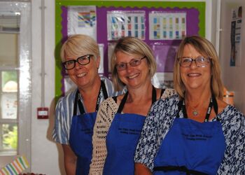 Picnic in the garden, end of year celebrations